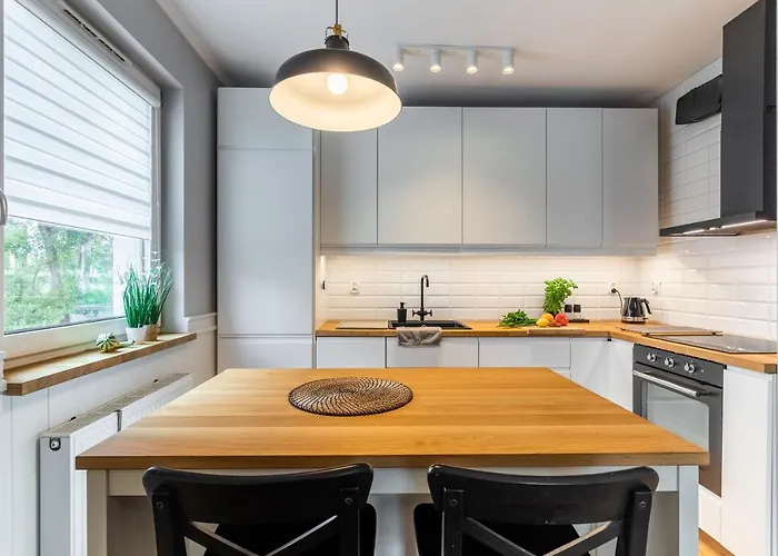 Komfortowy Z Parkingiem Wrocław